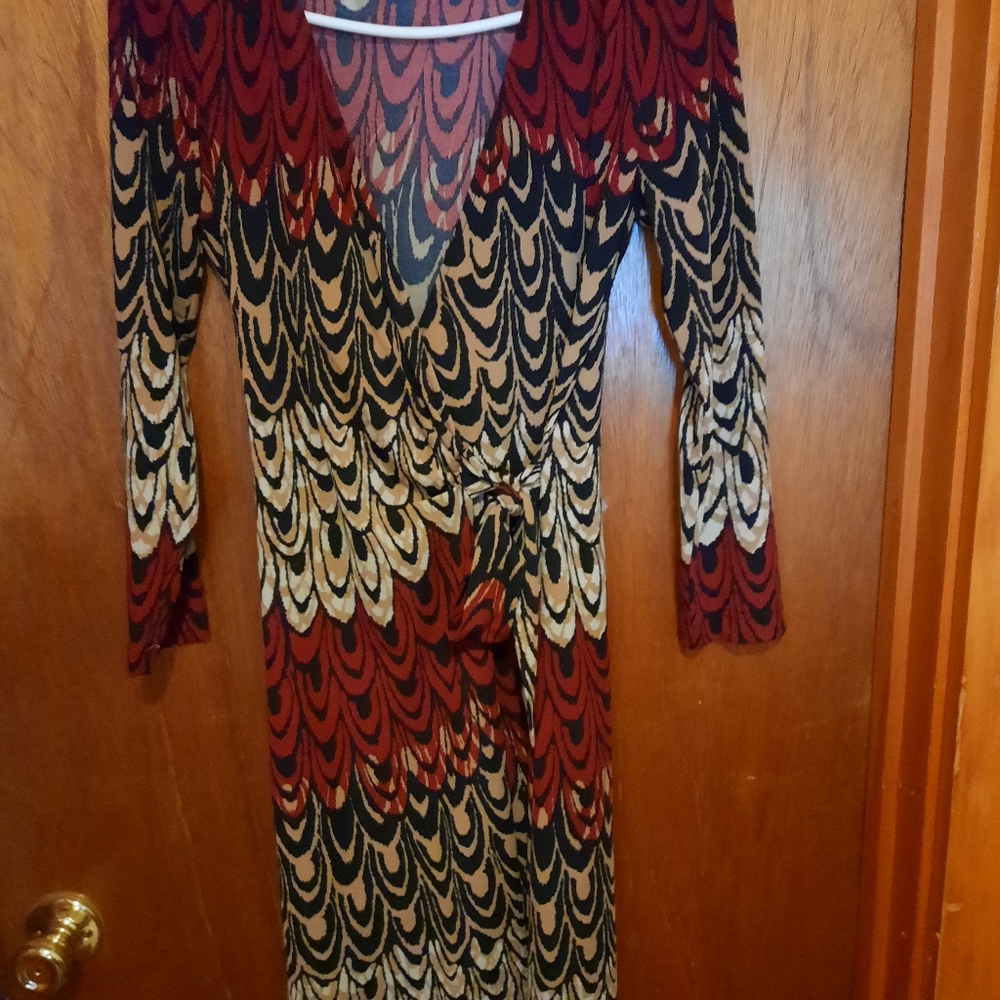 Print wrap dress